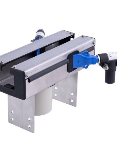 Effektive Oberfl&auml;chenreinigung mit VARIO lineCLEAN SCC-C: Innovative Ionisier-Abblasstation